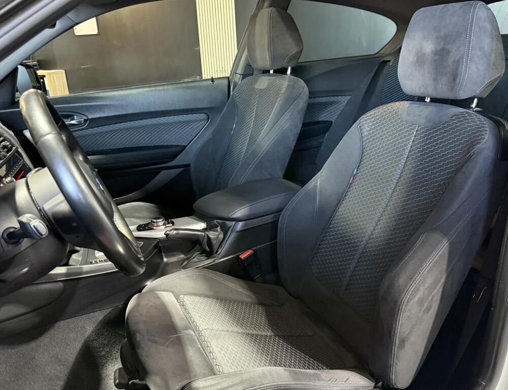 S&eacute;rie 1 (F21) LCI 3 portes 116d 1.5 12V 116 cv Bo&icirc;te auto PACK M 2017 occasion 85190 Venansault