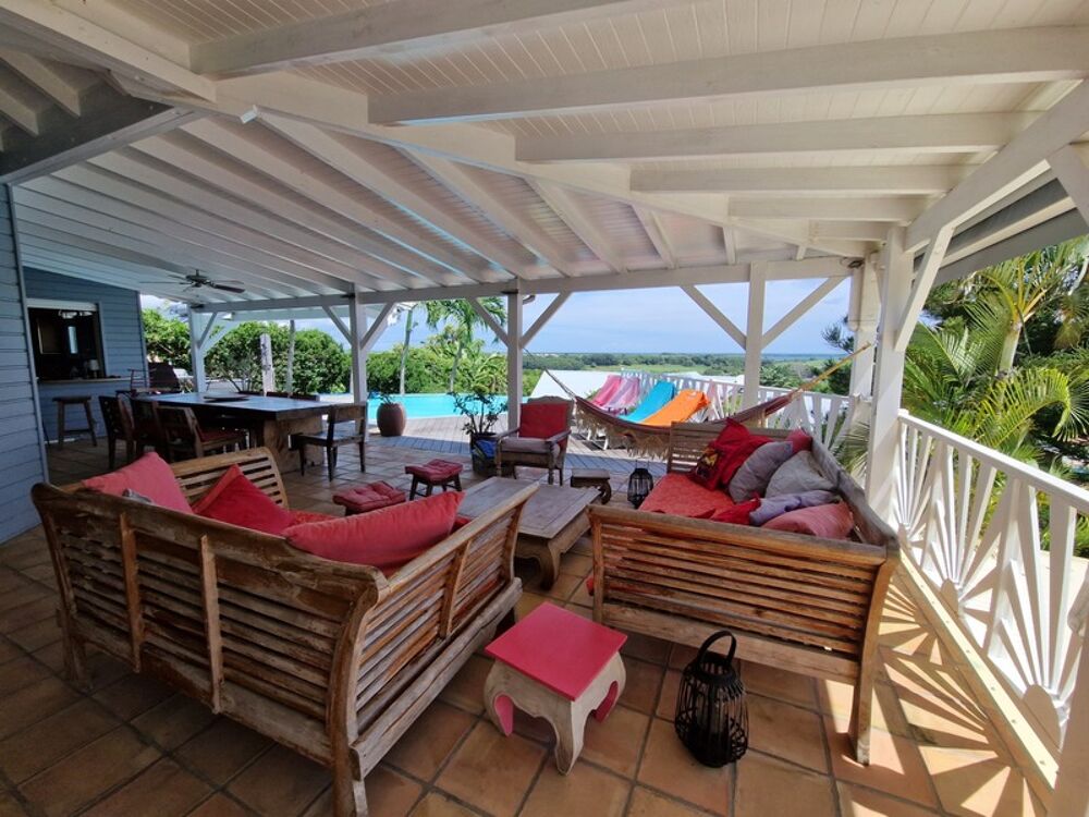 à vendre  Villa Baie-Mahault (97122)