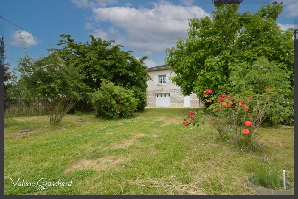 Maison 7 pièces 175 m² · à Port Sainte Foy Et Pon... · 175 m² · 184 000 €