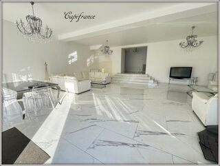  Maison � vendre 8 pi�ces 305 m�