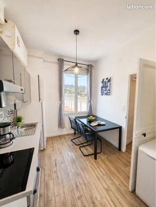  Appartement à louer 1 pièce 27 m²