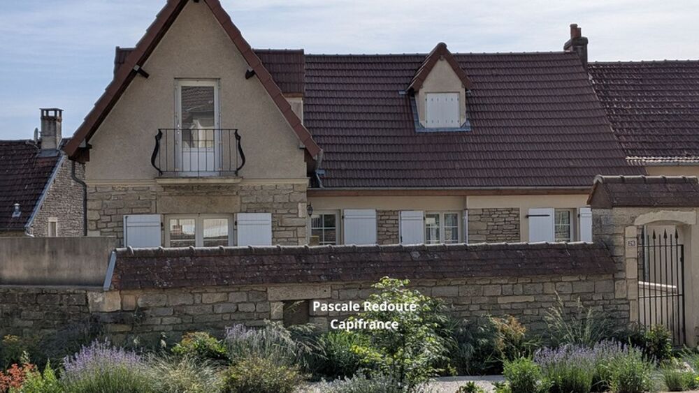 Maison en pierre avec appartement indépendant à Pouilly en Auxois