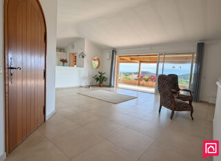  Propriété/château à vendre 5 pièces 143 m² Sainte lucie de porto vecchio