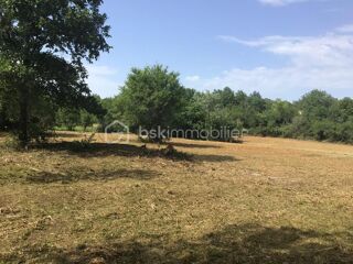  Terrain � vendre 8020 m�