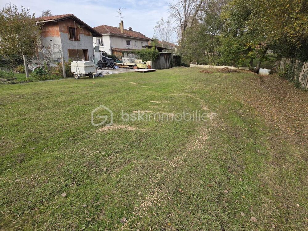 Vente Immeuble Maison avec local commercial et terrain constructible en centre-ville – Fort potentiel à Lit-et-Mixe ! Lit et mixe