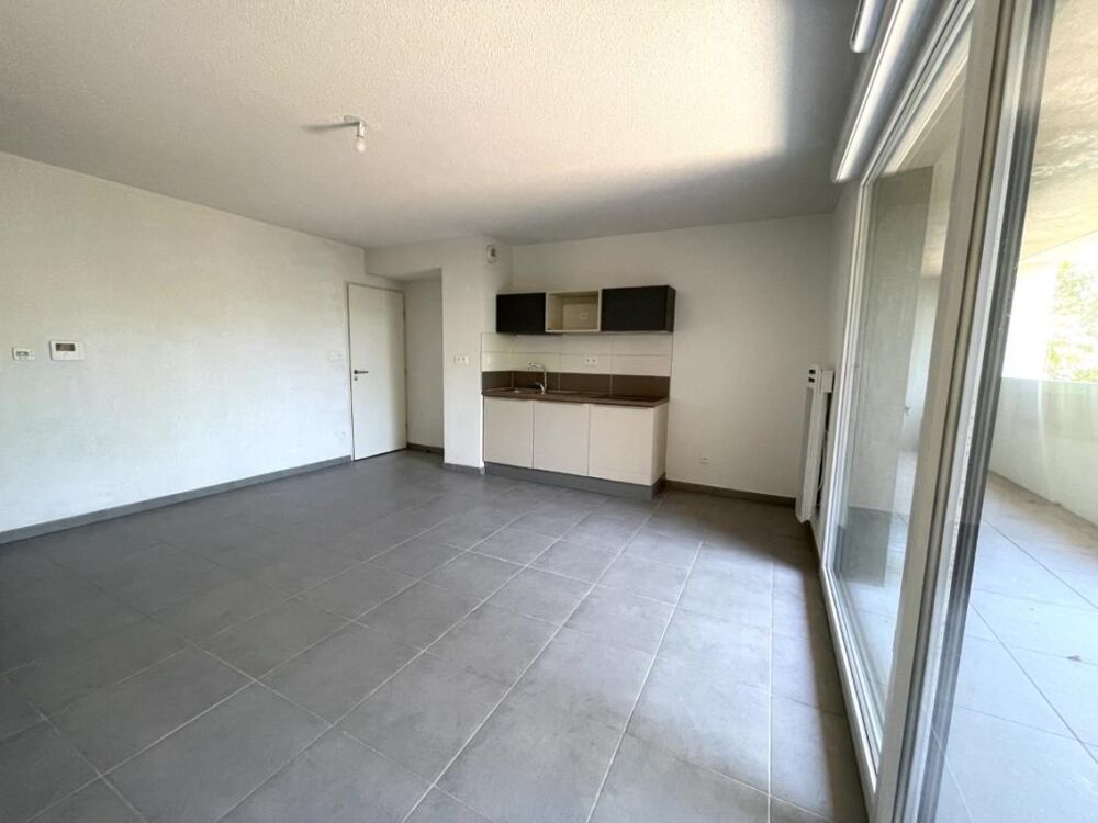 T3 avec parking et terrasse à JUVIGNAC