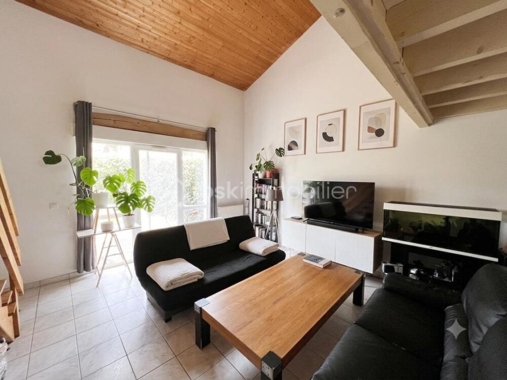 Maison de ville en duplex T2 avec jardin