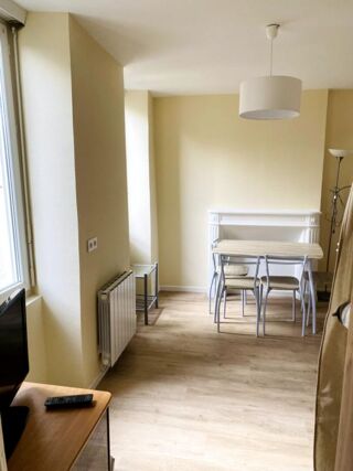  Appartement à louer 1 pièce 21 m²