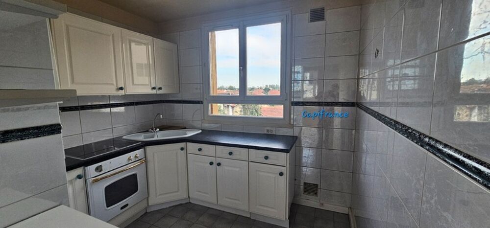Vente Appartement Appartement avec place de parking attitrée à AULNAY SOUS BOIS (93) Aulnay sous bois