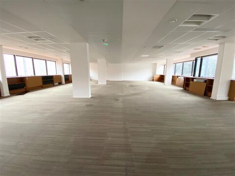 A 5 min du métro Métro Marie d'Ivry, à louer bureaux modulables 6853 94200 Ivry sur seine