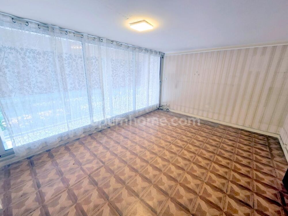 Vente Appartement Sarcelles - Place Charcot - Appartement 3 pièces - 72 m2 - Balcons - 1er étage - 142 000 € FAI Sarcelles