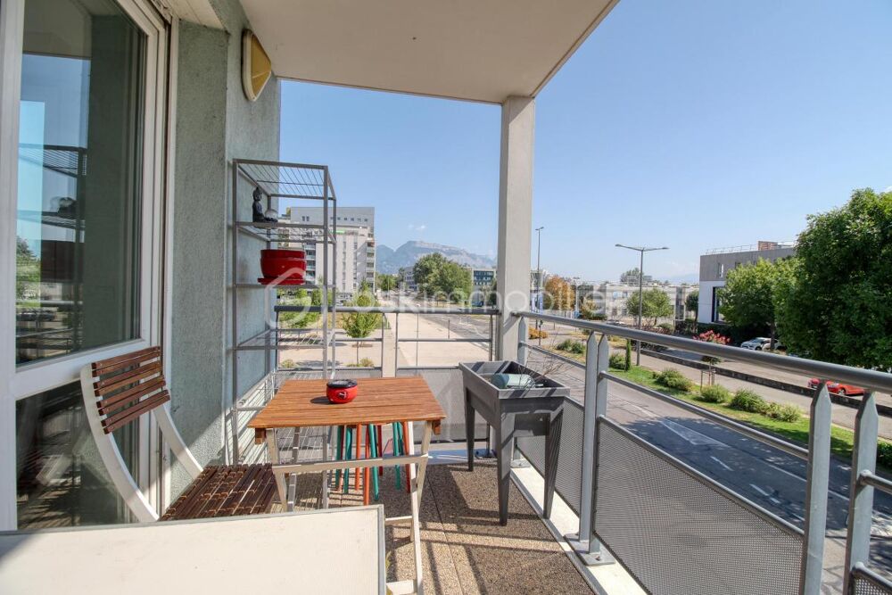 Appartement 64 m²  2 chambres  Balcon  Échirolles centre