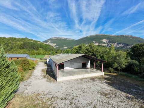   Veynes/Aspres sur Buech/ ZA La Condamine 05140 Local industriel 1000m2/ parcelle de 5000 m2 
