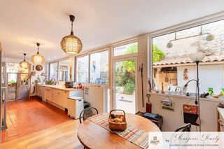  Maison à vendre 7 pièces 239 m²