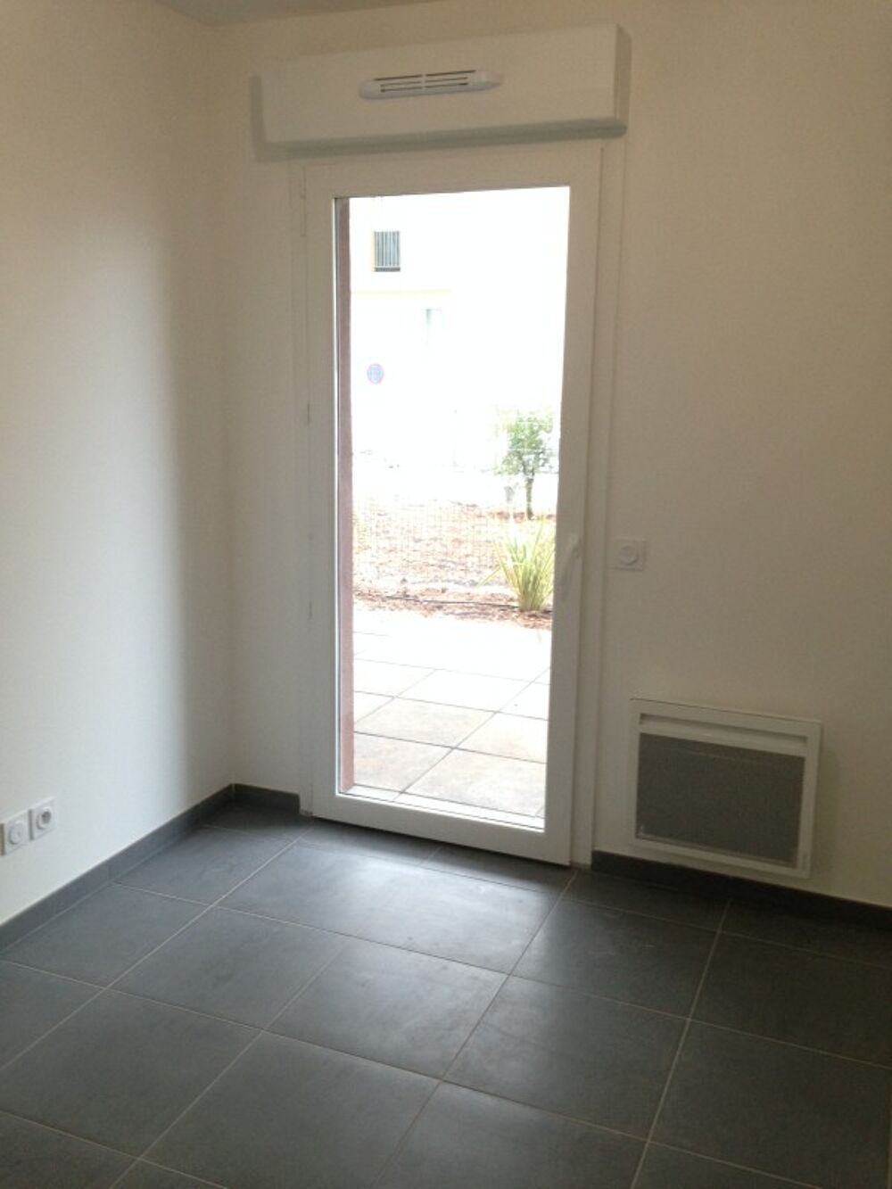 Location Appartement T3 avec terrasse, jardin et parking à JUVIGNAC Juvignac