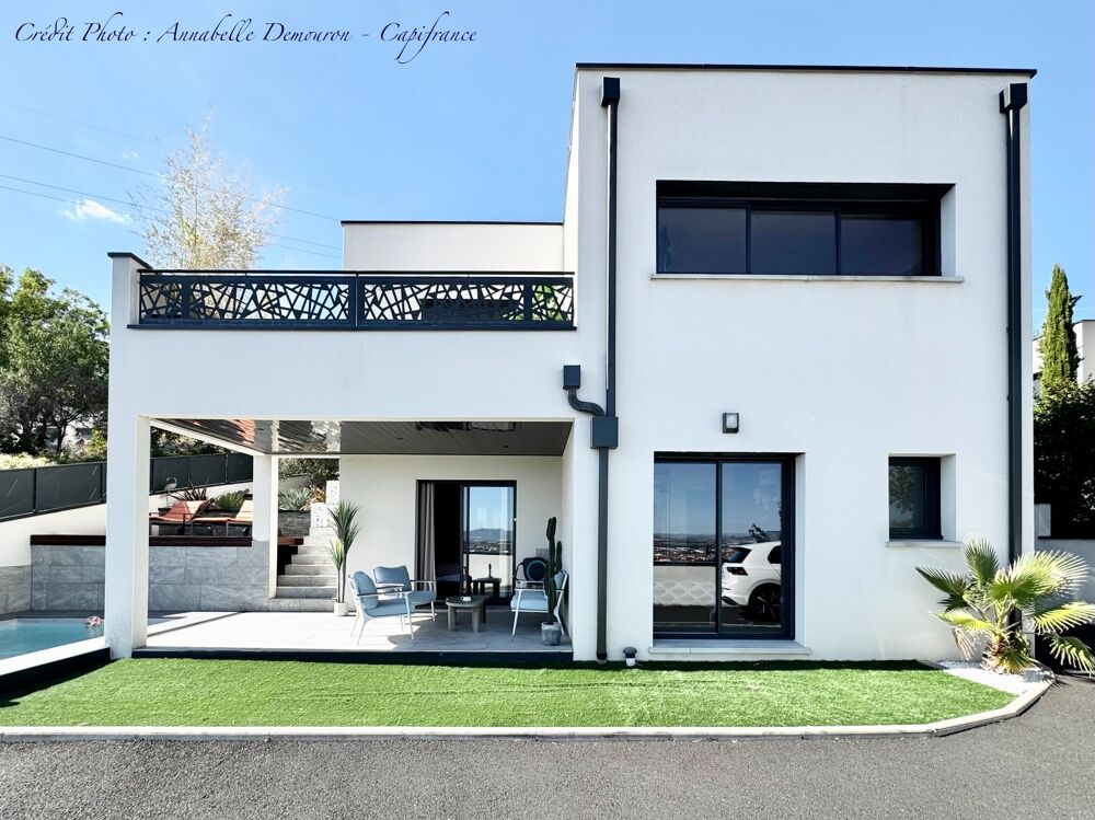 Vente Maison Villa d'Architecte contemporaine récente - 6 pièces/4 chambres - CLERMONT-FERRAND CHANTURGUE - Vue Panoramique - Piscine Clermont ferrand