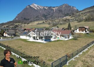  Maison  vendre 7 pices 284 m