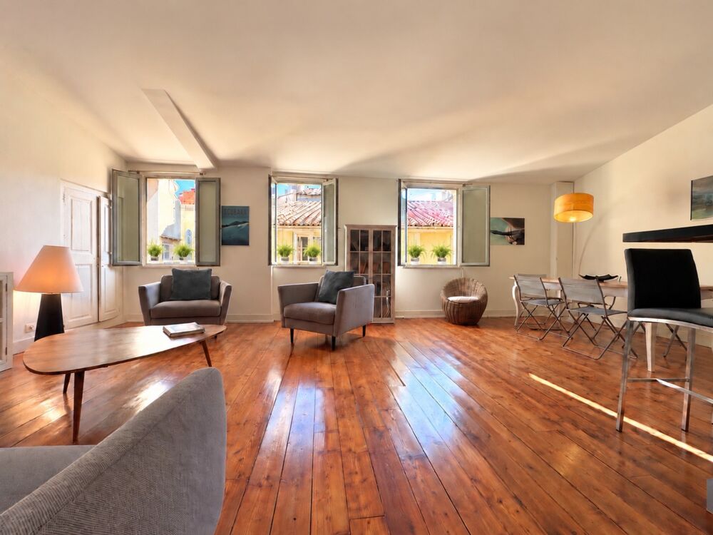 Vente Appartement Appartement à vendre 4 pièces 99 m² ANCIEN RENOVE  MONTPELLIER CENTRE HISTORIQUE 34 Montpellier