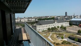  Appartement à louer 2 pièces 40 m²