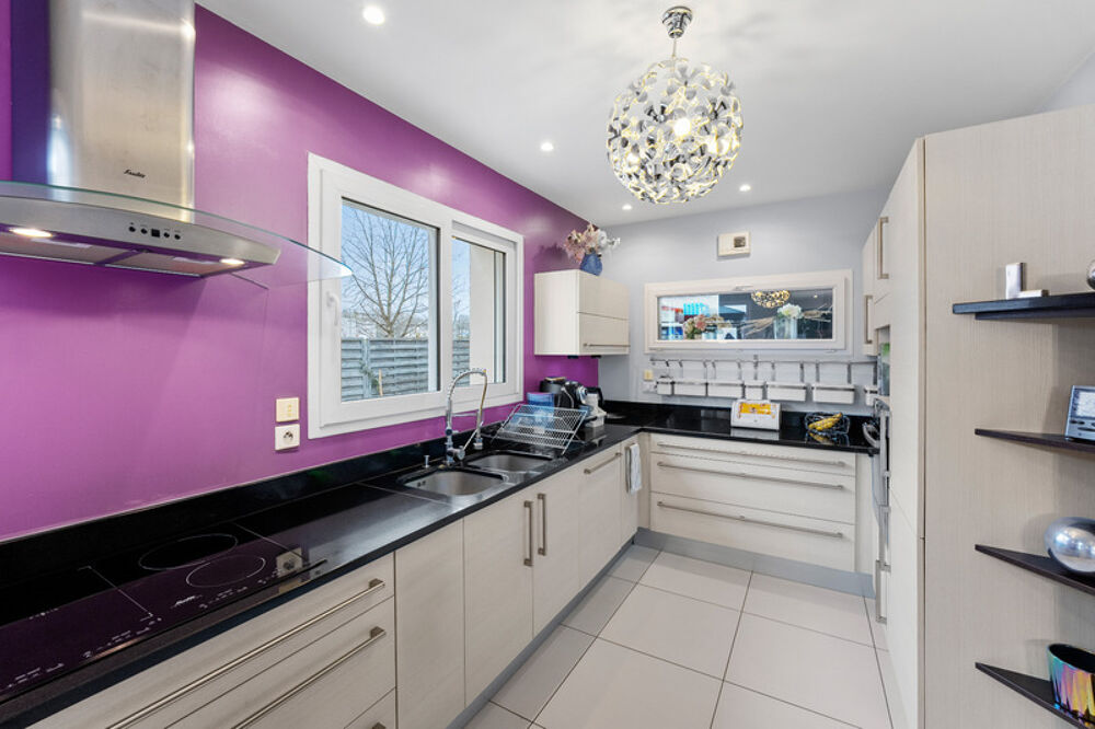 Maison à vendre 7 pièces SEGNY (01)