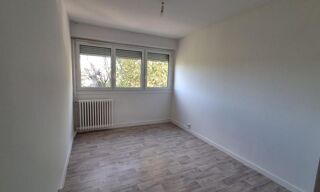  Appartement � louer 7 pi�ces 128 m�