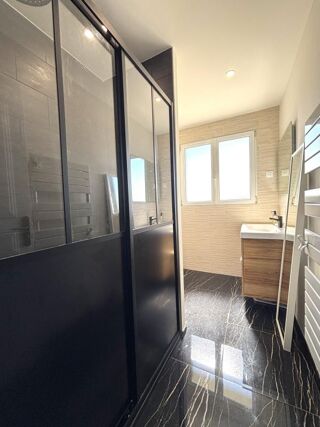  Villa à vendre 6 pièces 145 m²