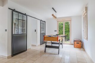  Villa � vendre 8 pi�ces 245 m�