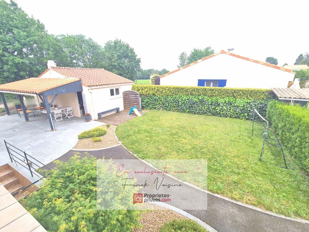 Vente Maison A VENDRE en Exclusivité au Boupère, maison de 135 m2 avec 3 chambres et 1 bureau sur une parcelle de 745 m2 Le boupere