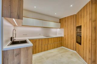  Appartement � vendre 8 pi�ces 177 m�