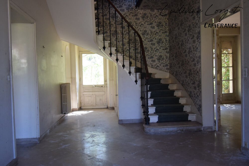 Vente Maison A vendre Corps de ferme à rénover entièrement proche BETZ(60)– Maison de maître de 450 m² -8 chambres -plusieurs bâtiments et te Betz