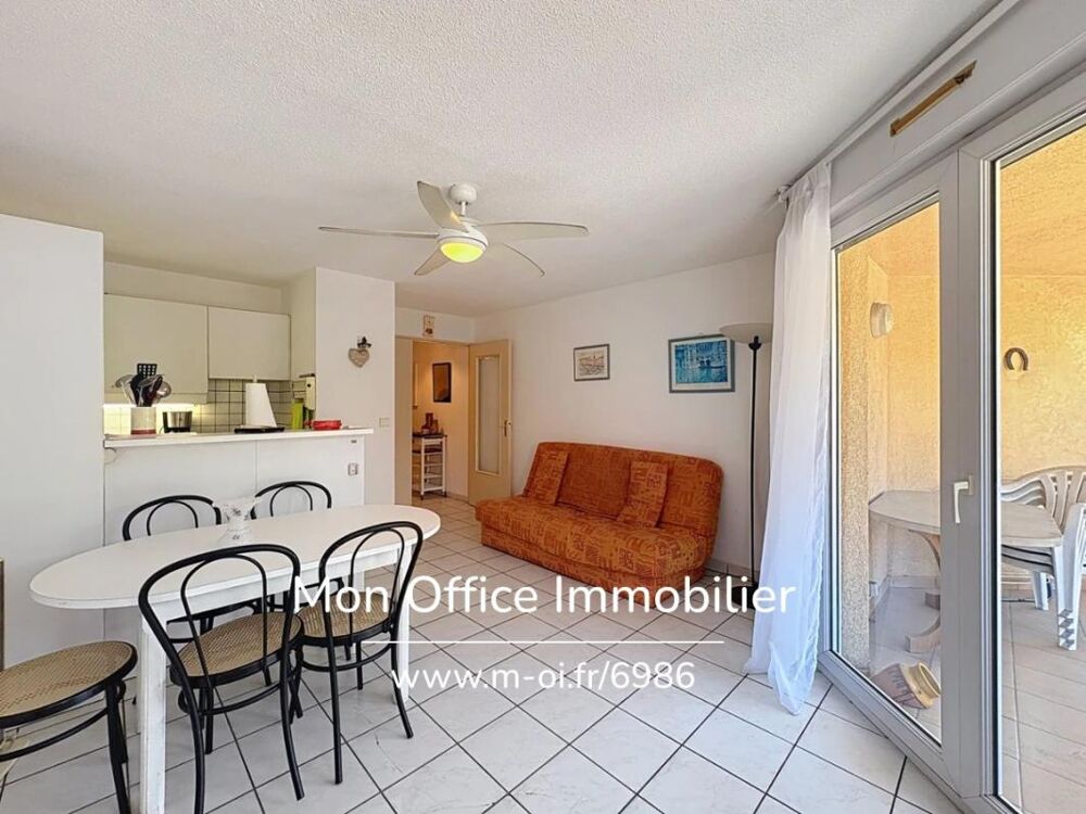 Référence : 6986-LES - APPARTEMENT CENTRE VILLE 43M2 AVEC PARKING DE CAVALAIRE SUR MER