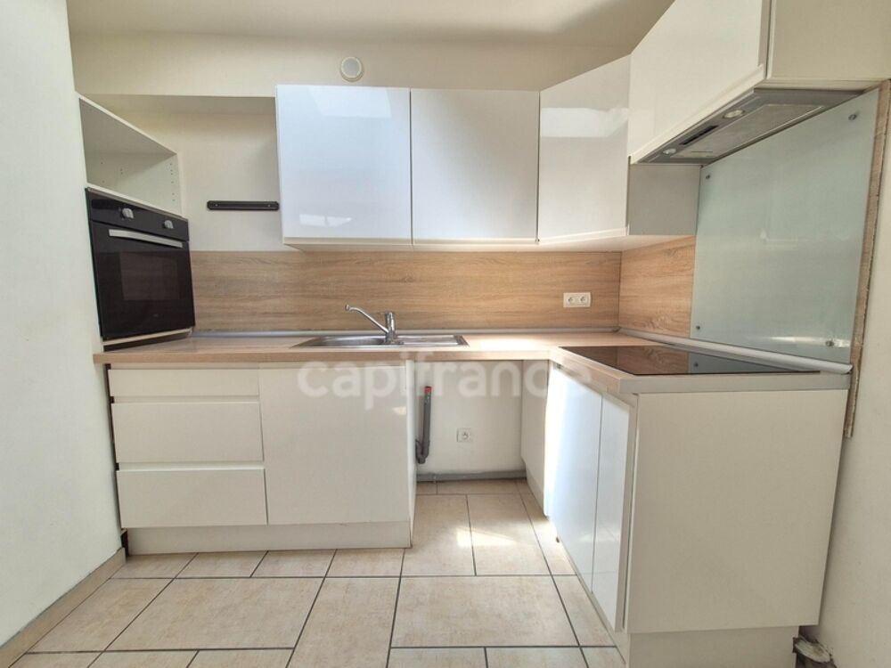 Vente Appartement Appartement à vendre 2 pièces ROYAN (17) - Plain pied - Cour fermée - Centre ville Royan