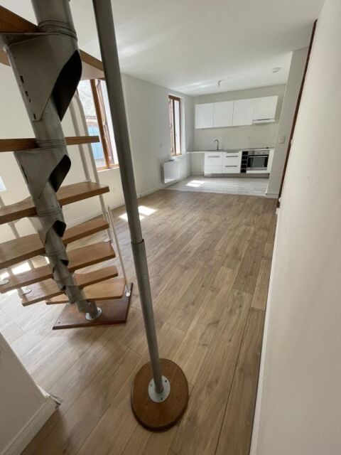  Appartement  louer 4 pices 80 m