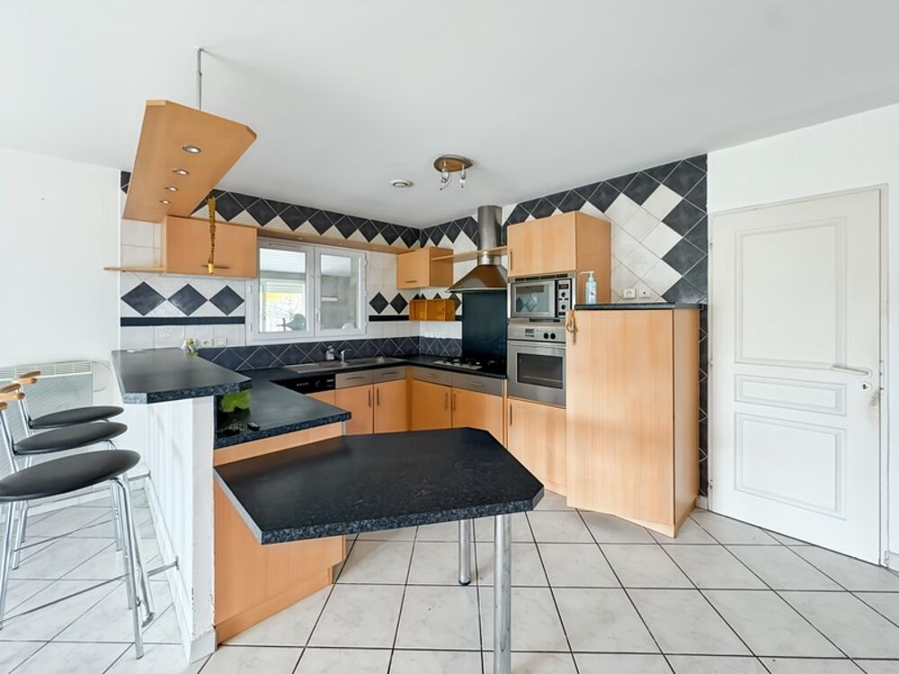 Vente Maison Maison de campagne 5 pièces 190m² à PARLEBOSCQ Parleboscq