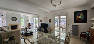  Villa à vendre 6 pièces 206 m²