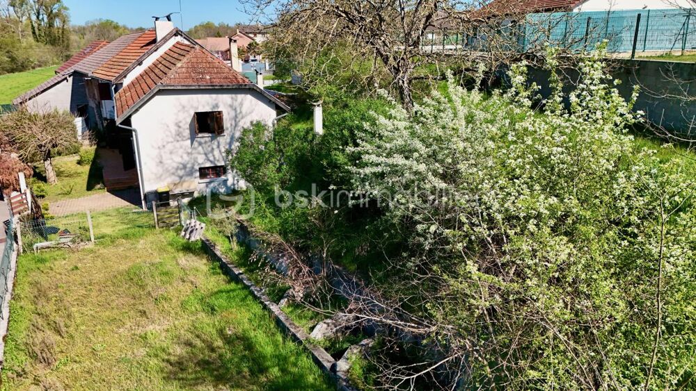 Maison de 130m2 - 25m2 de Garage - Jardin arboré, barbecue en dur et dépendance
