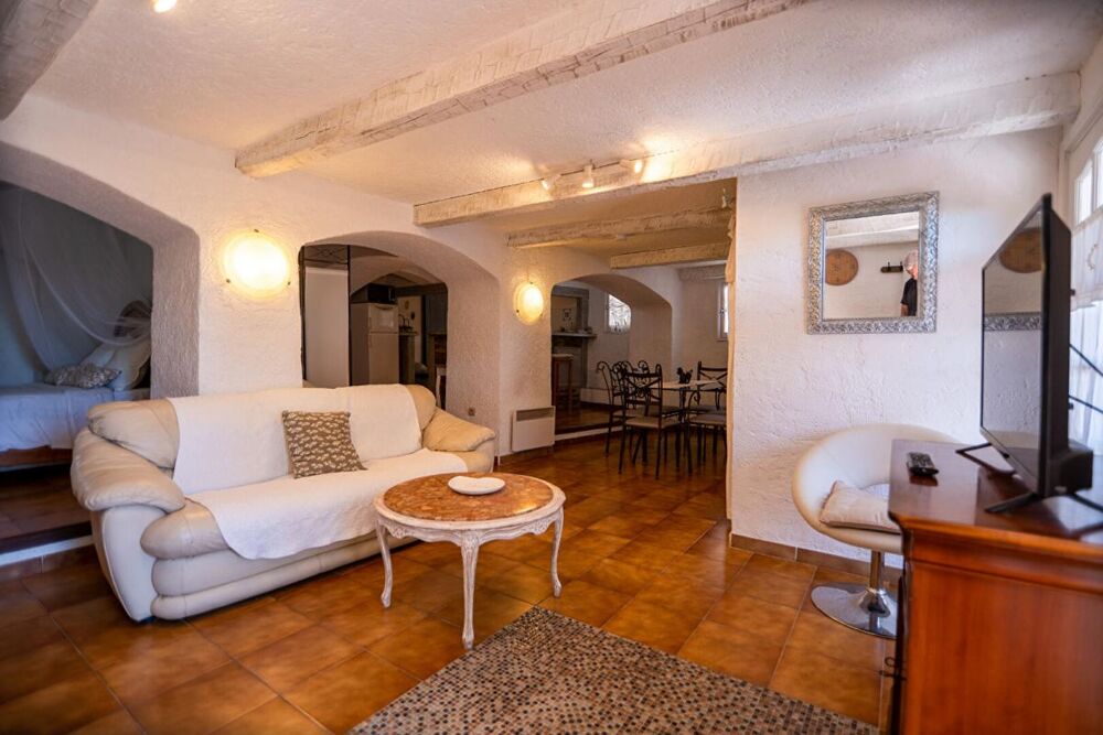  vendre  Maison Bormes-les-Mimosas (83230)