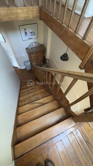  Propri�t�/ch�teau � vendre 6 pi�ces 180 m�