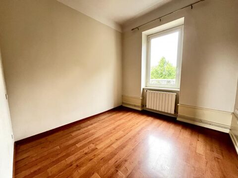  Appartement � louer 4 pi�ces 81 m�