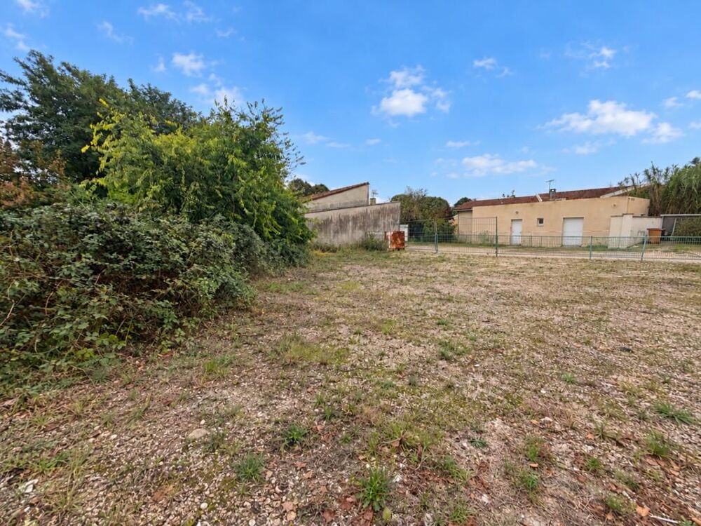 Vente Terrain Terrain à vendre de 428 m2 avec double garage à LIBOURNE (33) Libourne