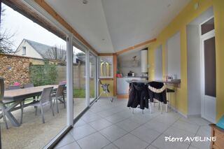  Maison  vendre 6 pices 165 m