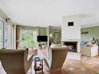  Maison � vendre 10 pi�ces 272 m�
