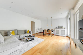  Appartement à louer 2 pièces 54 m²