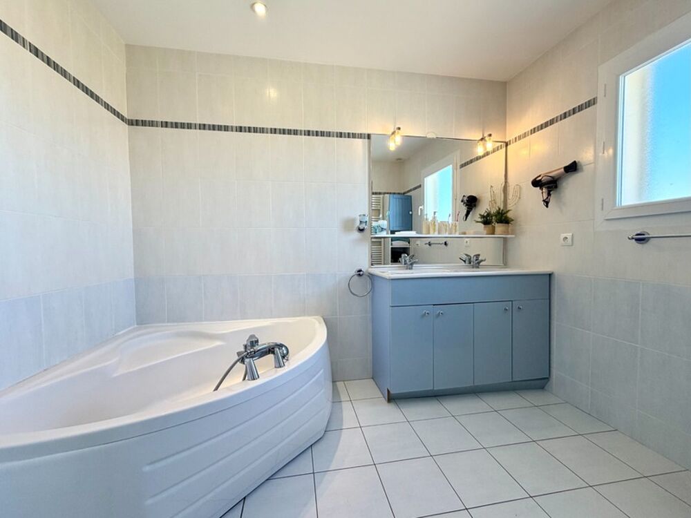 � vendre  Villa Le Grau-du-Roi (30240)