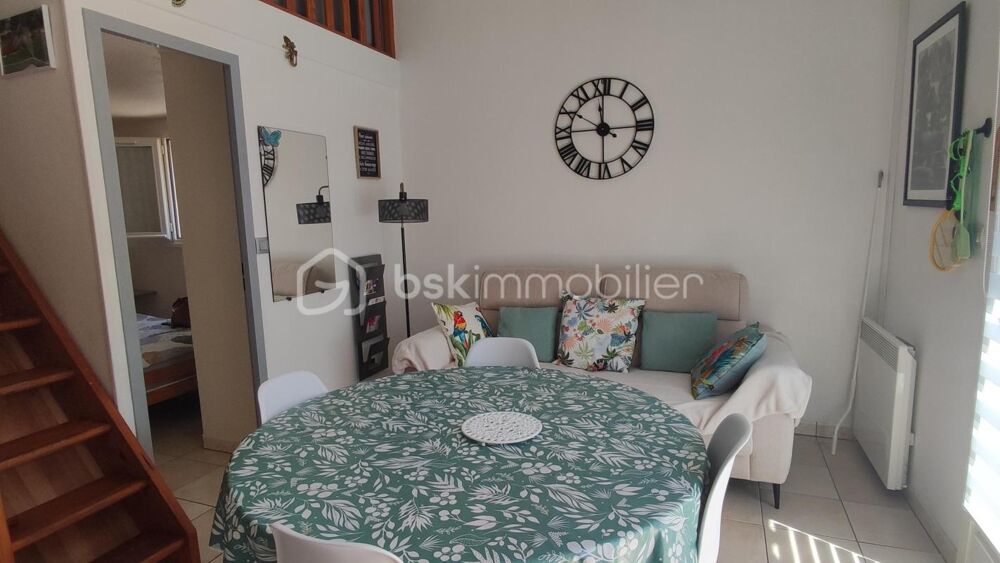 Maison en résidence vacances pour 4 à 6 personnes - piscine - parking privé