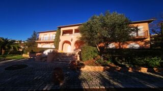  Villa � vendre 12 pi�ces 775 m�