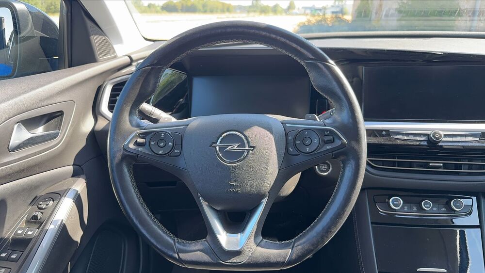 Grandland x 1.6i 224 PHEV EAT8 Gs Line 2022 occasion 37210 Parcay Meslay