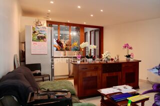  Appartement  vendre 2 pices 82 m