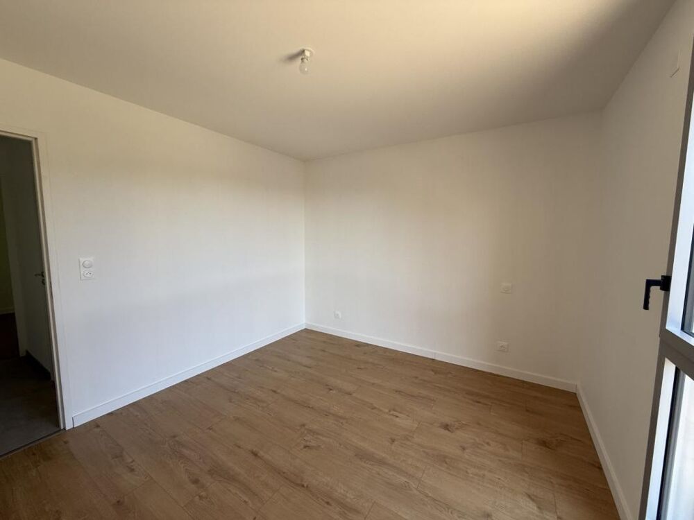 APPARTEMENT T3 60.81M² - TERRASSE + GARAGE - ESPALY SAINT MARCEL
