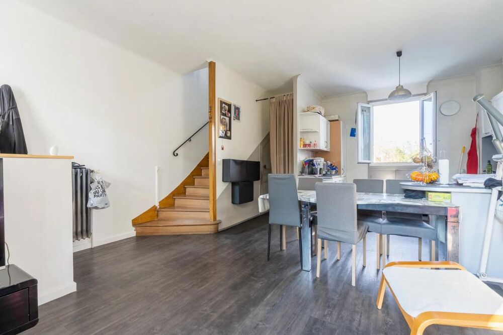 Vente Maison Belle maison mitoyenne de 4 pièces à Villemomble Villemomble